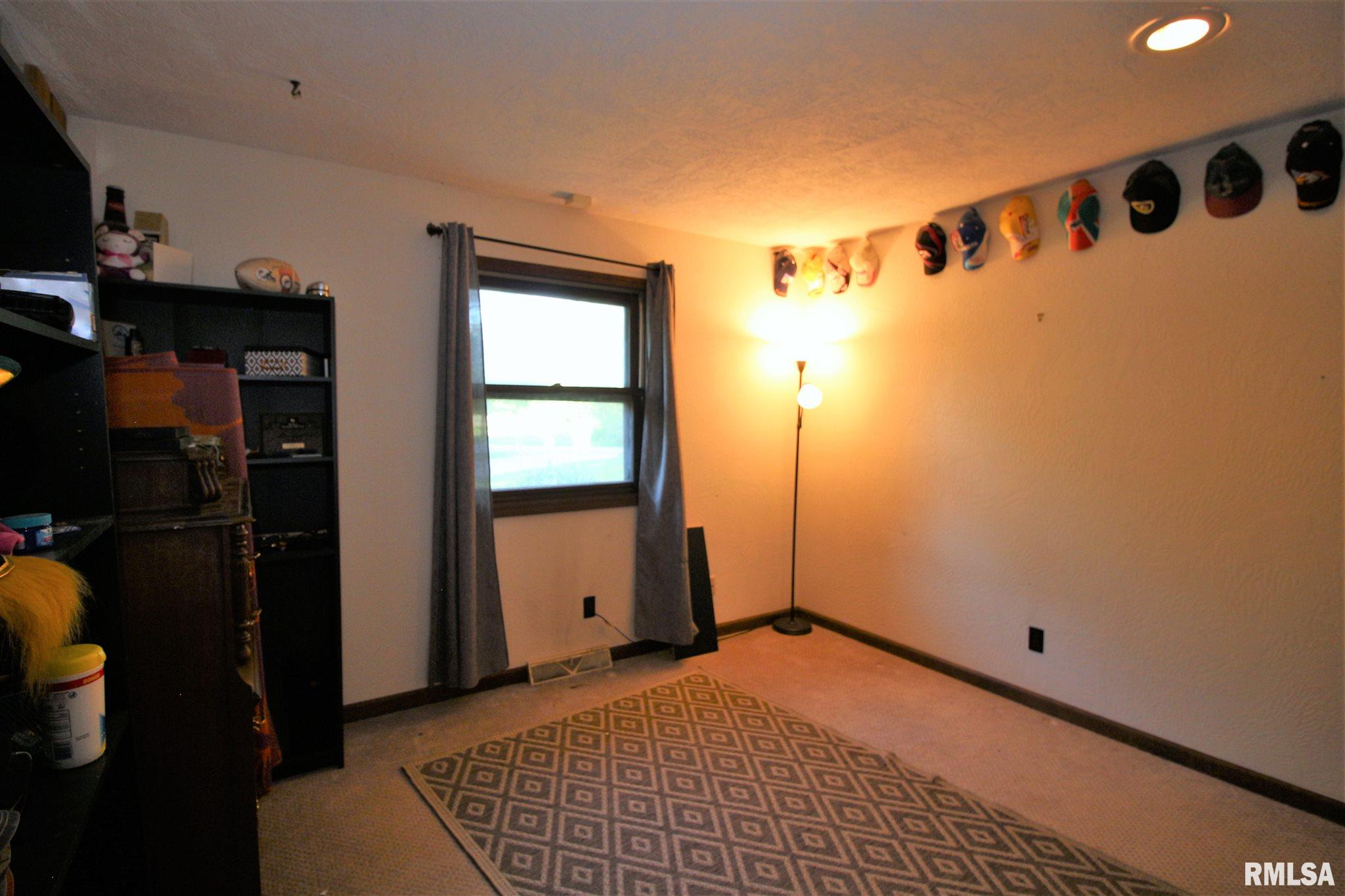 4998 KOA Road Rochester, IL 62563 - Photo 34 of 43