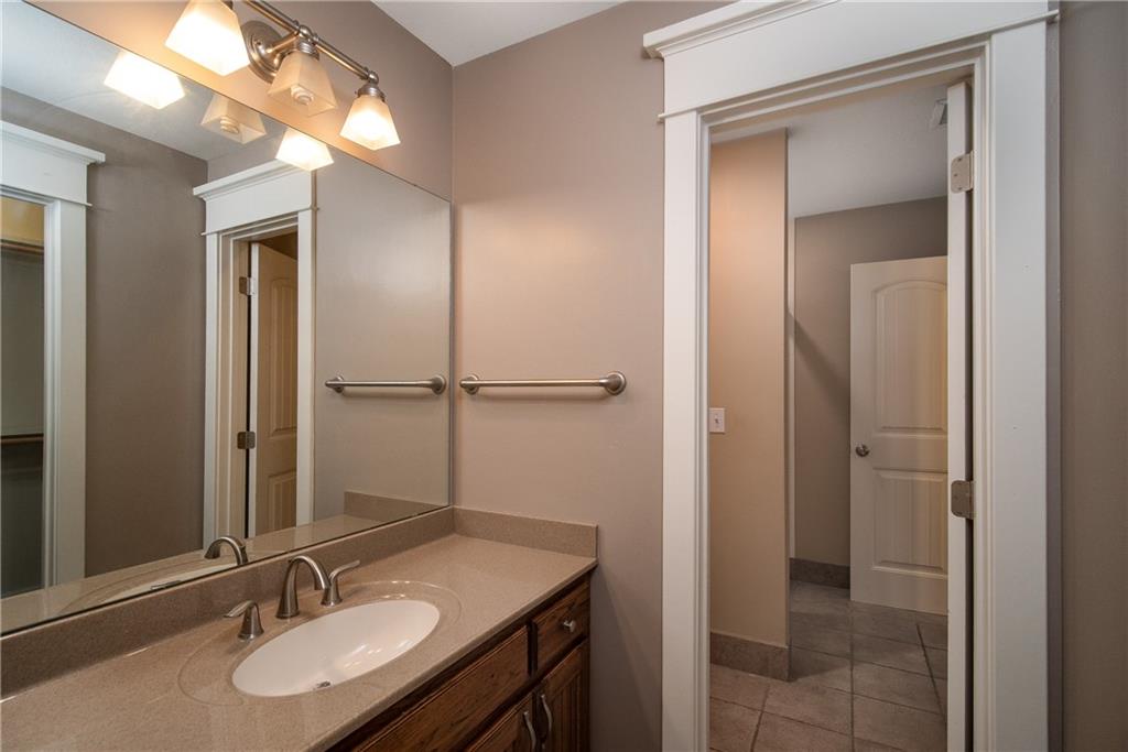 704 Folks Road Lawrence, KS 66049 - Photo 46 of 72