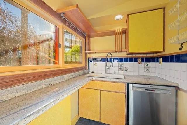 $450,000 | 1726 Parker Street, Unit 1, Berkeley, CA 94703