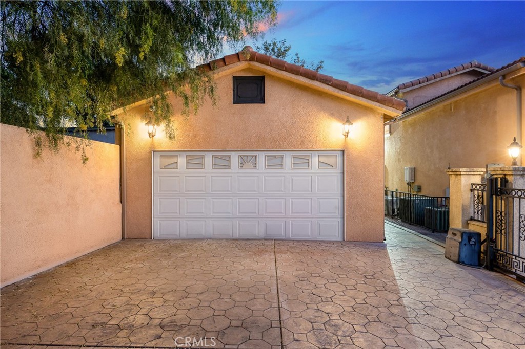 10610 Oak Tree Way Sunland, CA 91040 - Photo 55 of 63