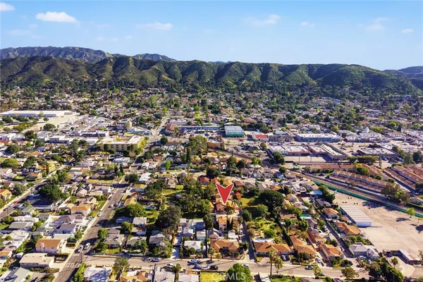 $1,495,000 | 10610 Oak Tree Way, Sunland, CA 91040