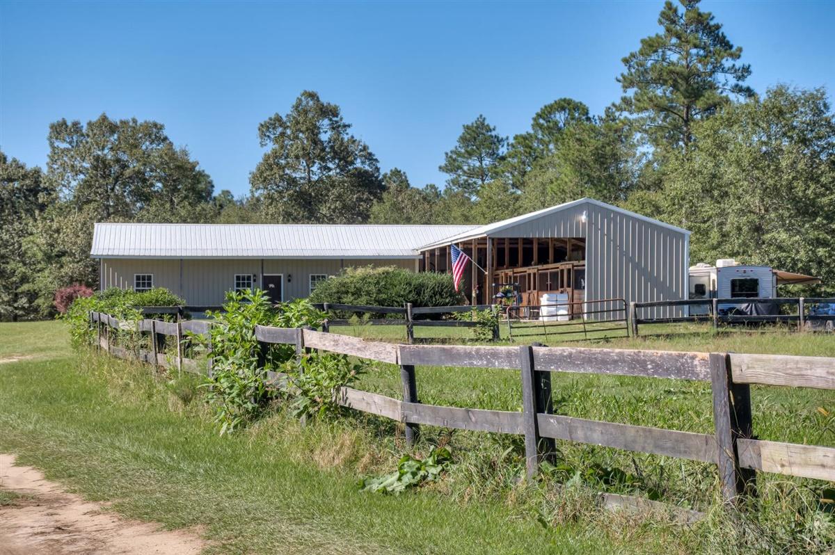 331 Vintage Vale Road Aiken, SC 29805 - Photo 2 of 46 02-002-