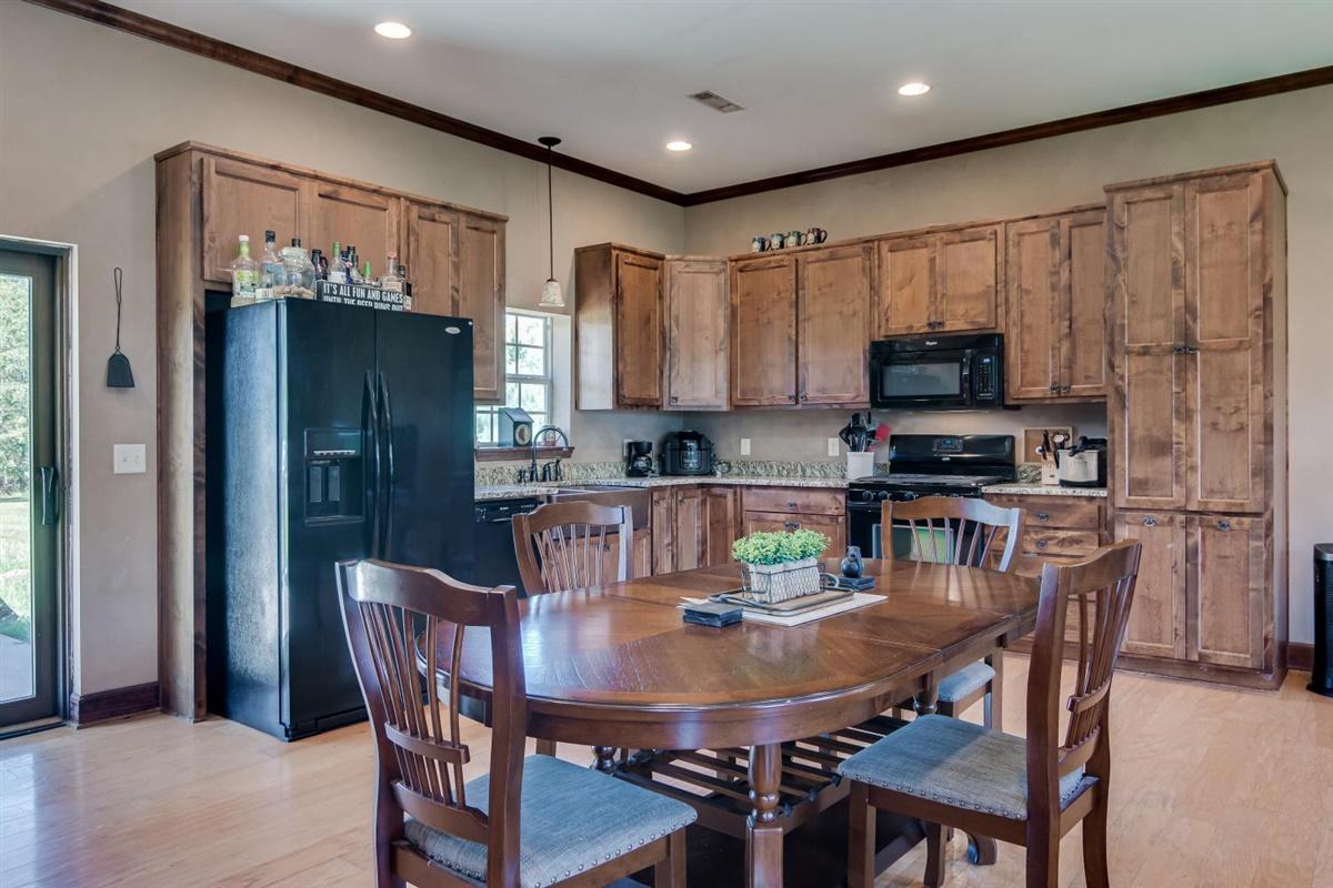 331 Vintage Vale Road Aiken, SC 29805 - Photo 11 of 46 11-011-