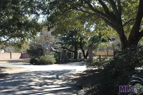 $1,690,000 | 1960 Arless Avenue, Baton Rouge, LA 70806