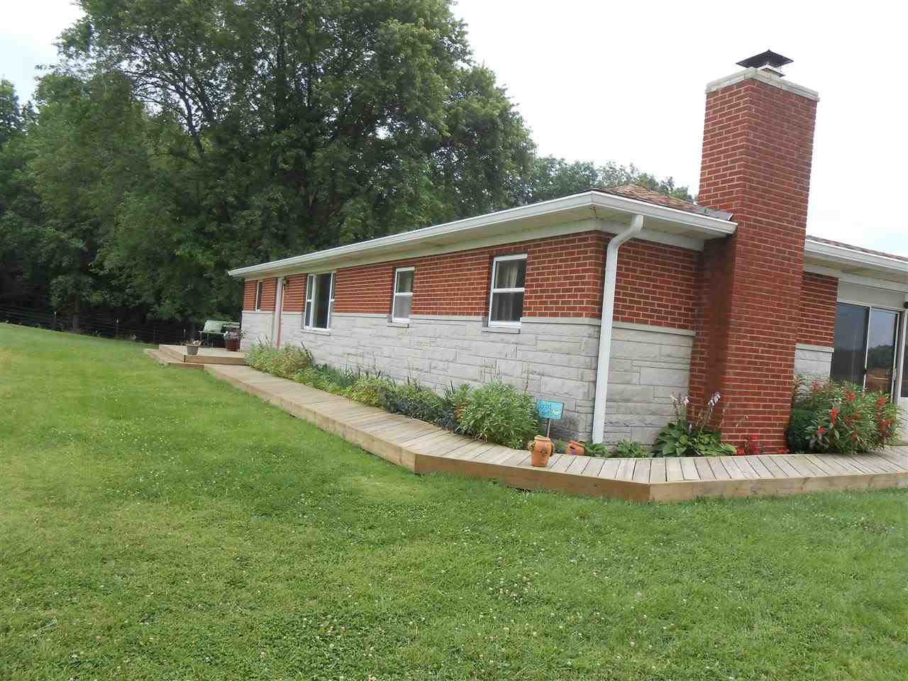 2858 East Sylvania Road Bloomfield, IN 47424 - Photo 2 of 12 Gallery Image 2