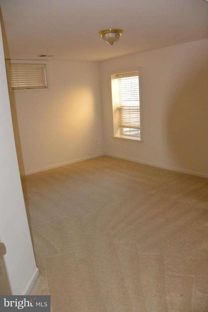 16526 Reservoir Loop Dumfries, VA 22026 - Photo 16 of 28 Bedroom