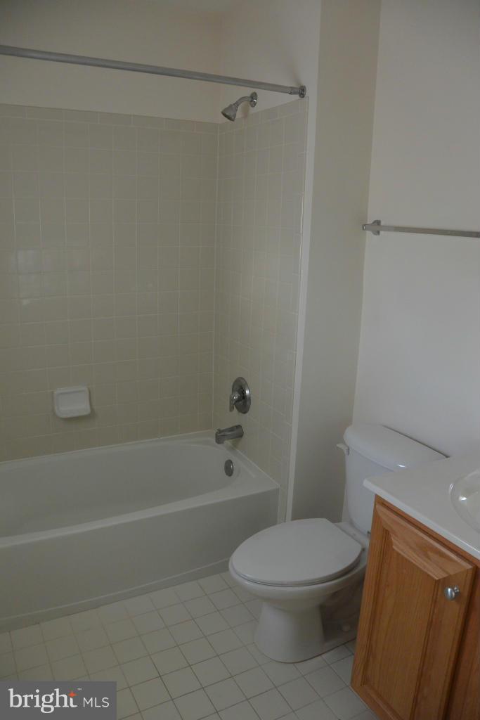 16526 Reservoir Loop Dumfries, VA 22026 - Photo 20 of 28 Bath