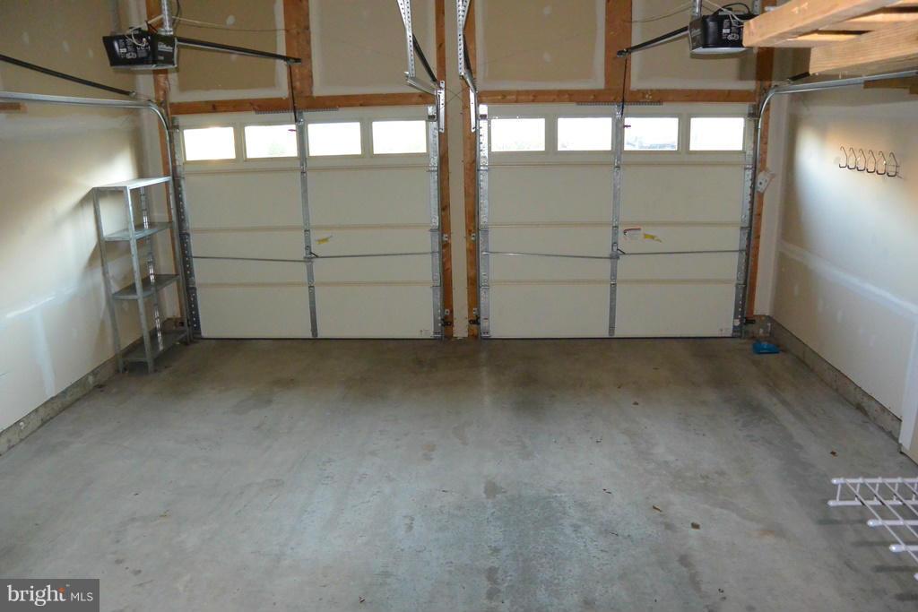16526 Reservoir Loop Dumfries, VA 22026 - Photo 26 of 28 Garage