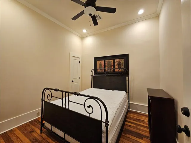 $4,000 | 216 Chartres Street, Unit 1A, New Orleans, LA 70130