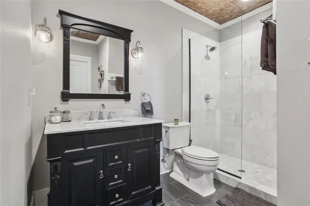 $4,000 | 216 Chartres Street, Unit 1A, New Orleans, LA 70130