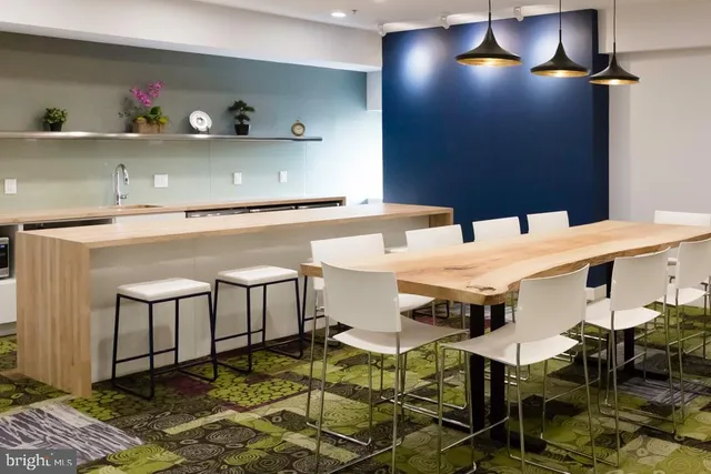 $1,508 | 42 South 15th Street, Unit 0B1510, Philadelphia, PA 19102