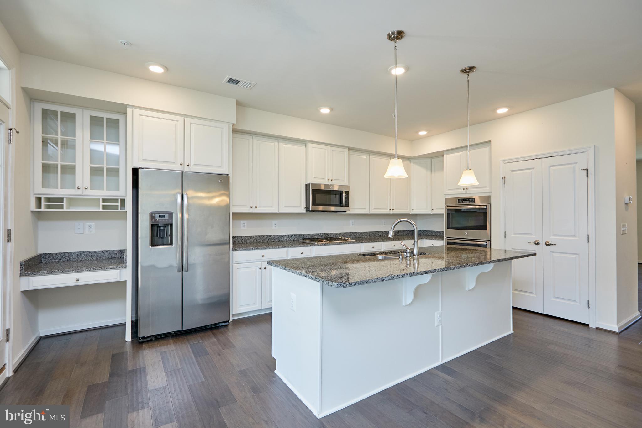 13605 Rockingham Lane, Unit 52H Gainesville, VA 20155 - Photo 1 of 31