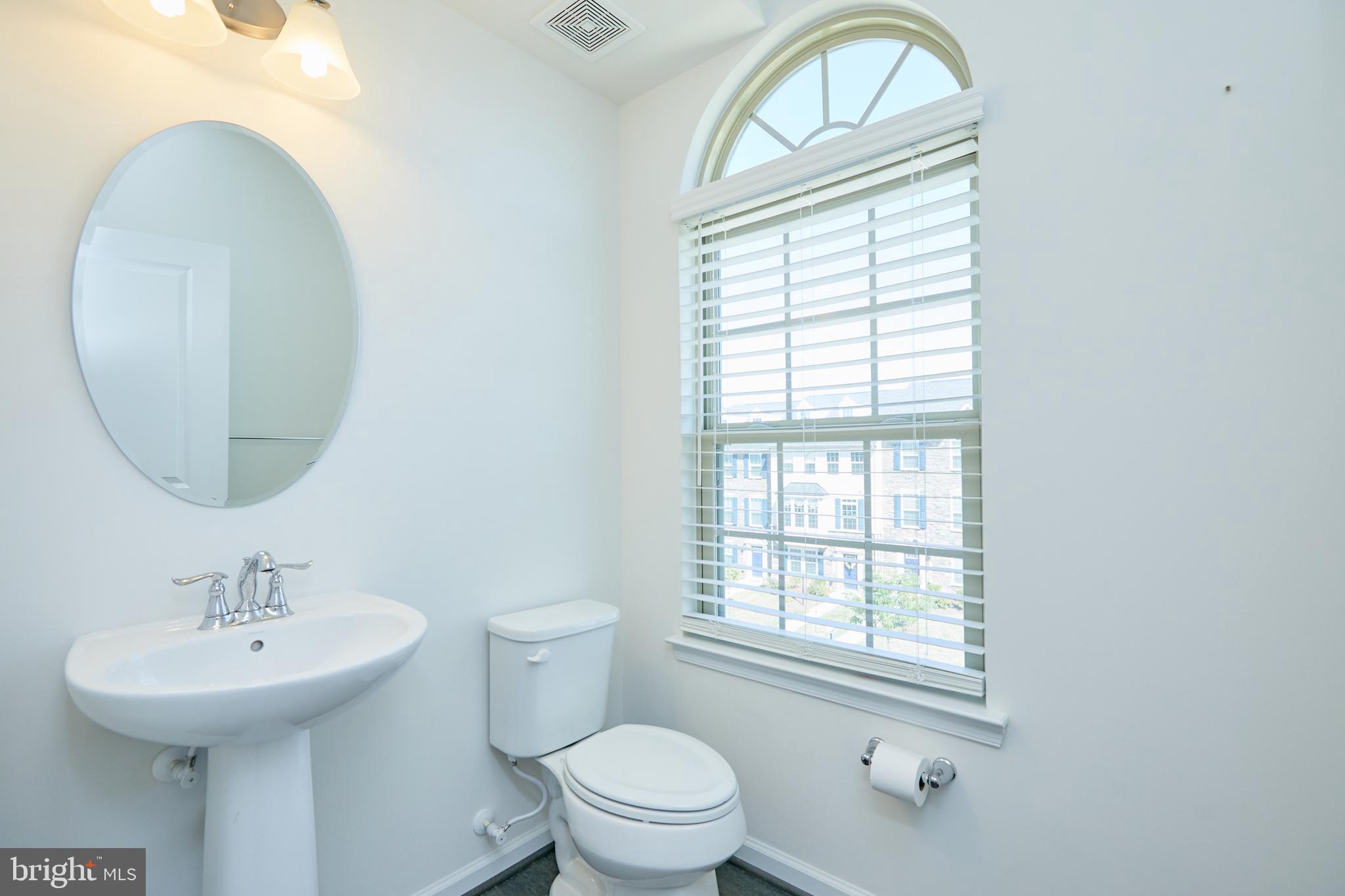 13605 Rockingham Lane, Unit 52H Gainesville, VA 20155 - Photo 14 of 31