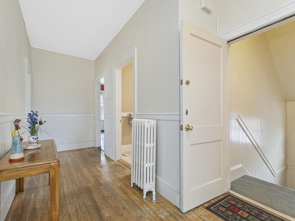 14 Newell Road Brookline, MA 02446 - Photo 12 of 23 Gallery Image 12