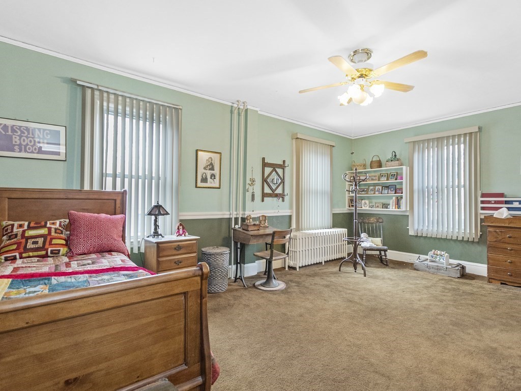 14 Newell Road Brookline, MA 02446 - Photo 9 of 23 Gallery Image 9