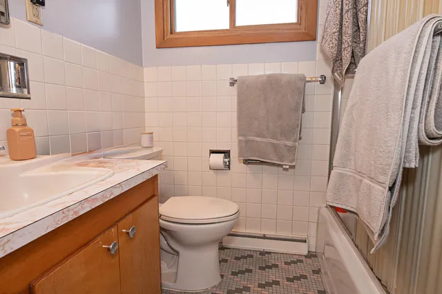 $249,900 | 626 East 12th Street, Winona, MN 55987