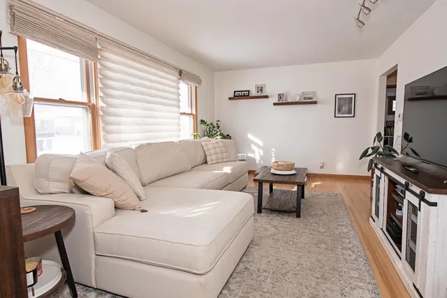 $249,900 | 626 East 12th Street, Winona, MN 55987