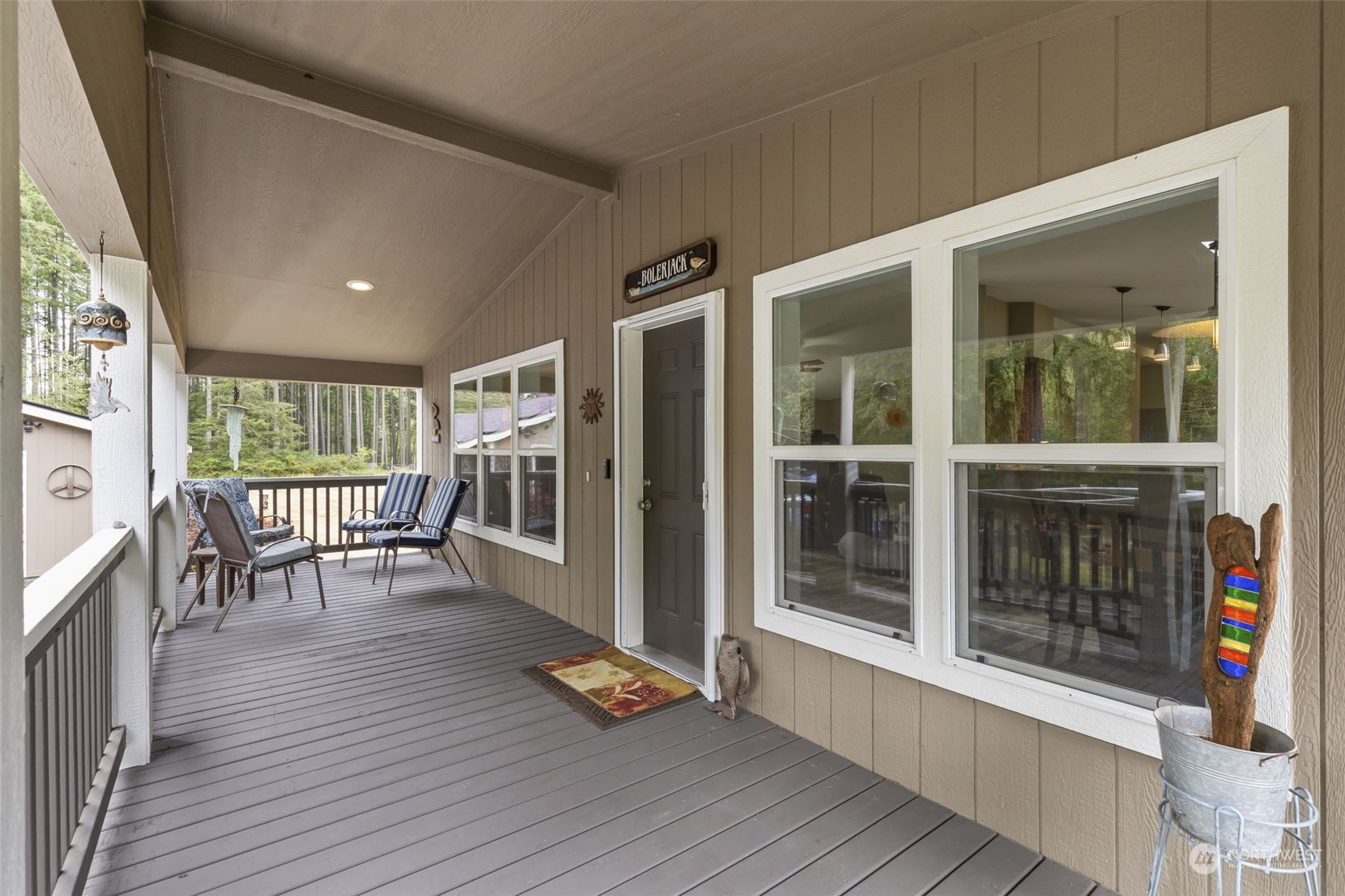 5326 Southwest Old Clifton Road Port Orchard, WA 98367 - Photo 7 of 33 Gallery Image 7