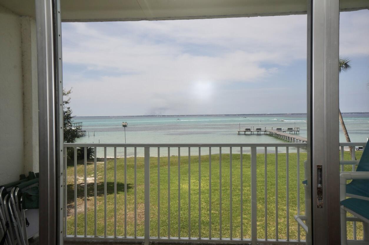 151 Calhoun Avenue, Unit 201 Destin, FL 32541 - Photo 7 of 55 DSC00414