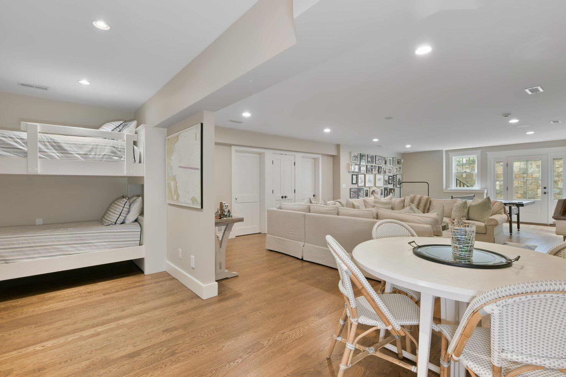 22 Kent Road Barnstable, MA 02630 - Photo 38 of 48 38