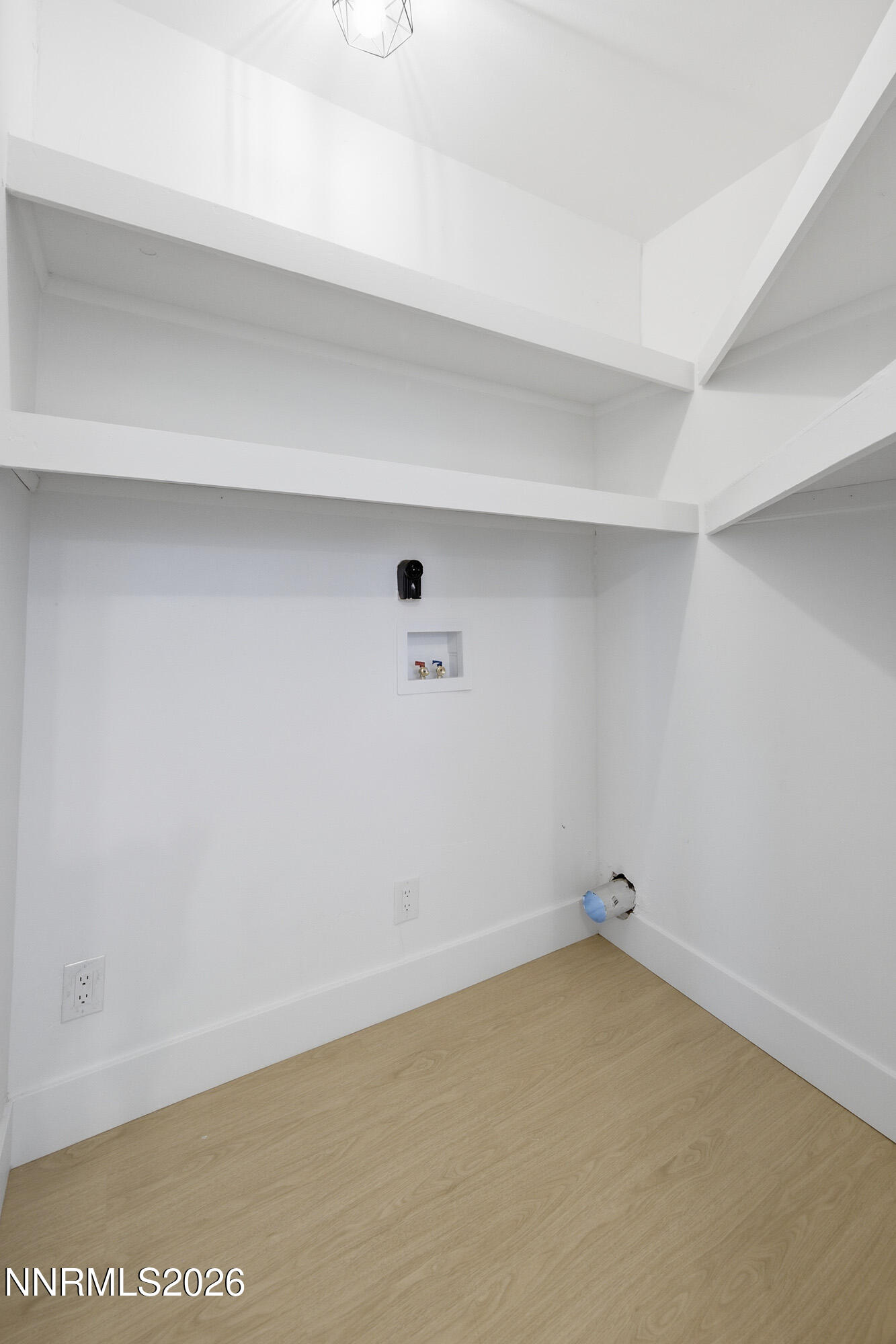 14695 Rancho Drive Reno, NV 89508 - Photo 38 of 82 Rancho14695-037