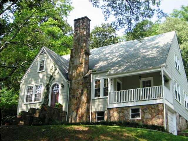 8 Sheridan Road East Ridge, TN 37412 - Photo 1 of 9 Primary Photo