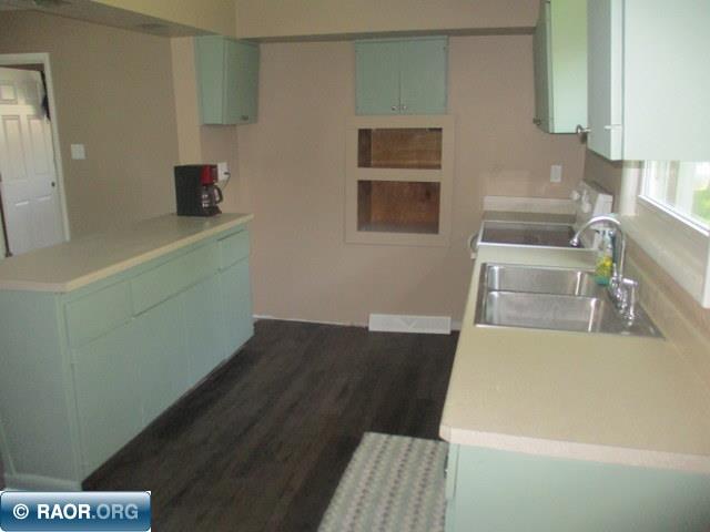 216 1st Street Southwest Chisholm, MN 55719 - Photo 5 of 24