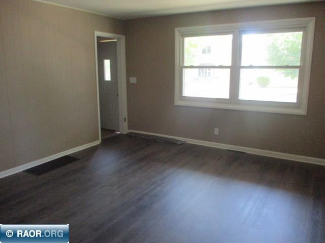 216 1st Street Southwest Chisholm, MN 55719 - Photo 7 of 24