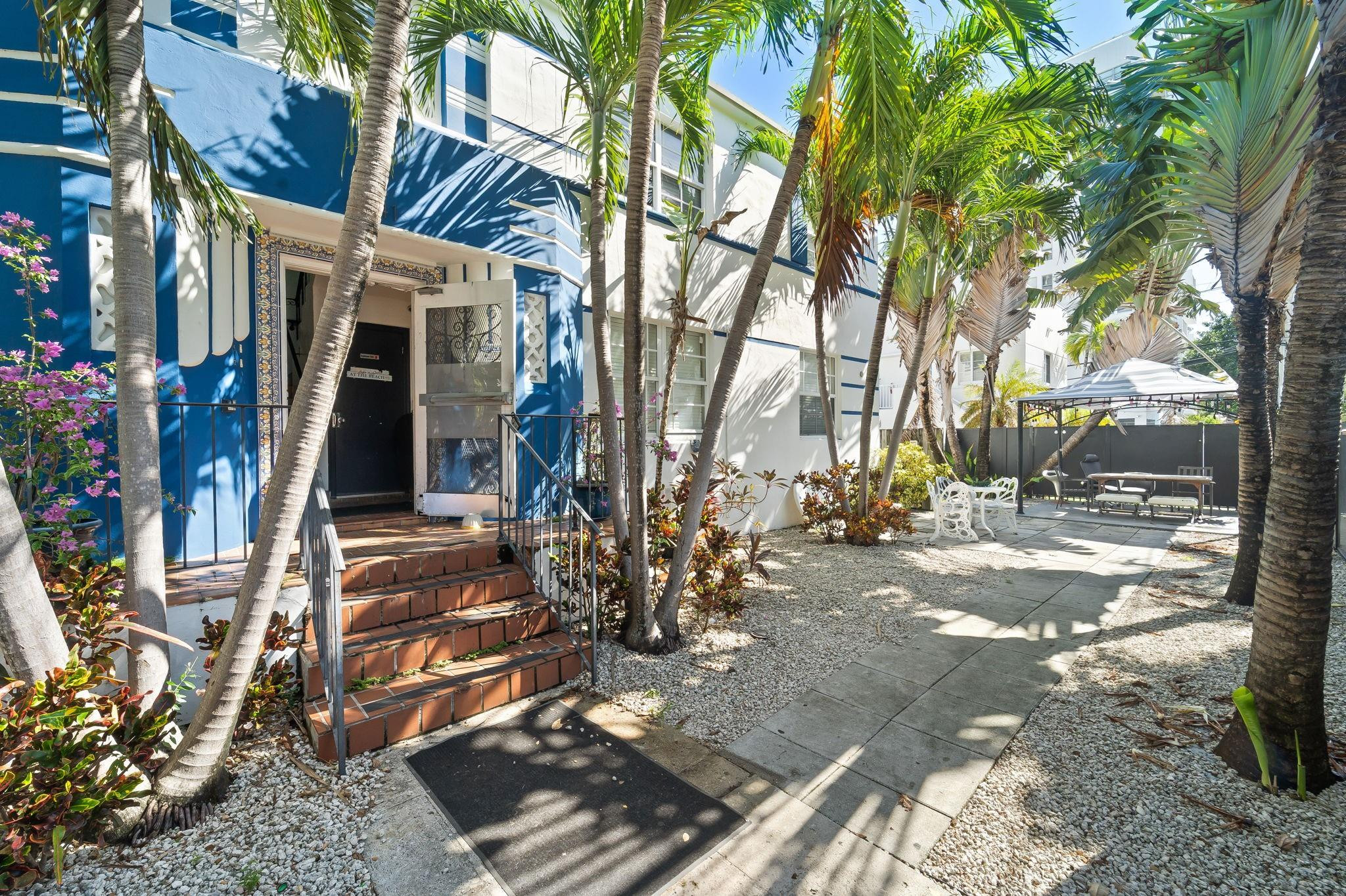 1241 13th Street, Unit 2 Miami Beach, FL 33139 - Photo 14 of 20 Photo 14