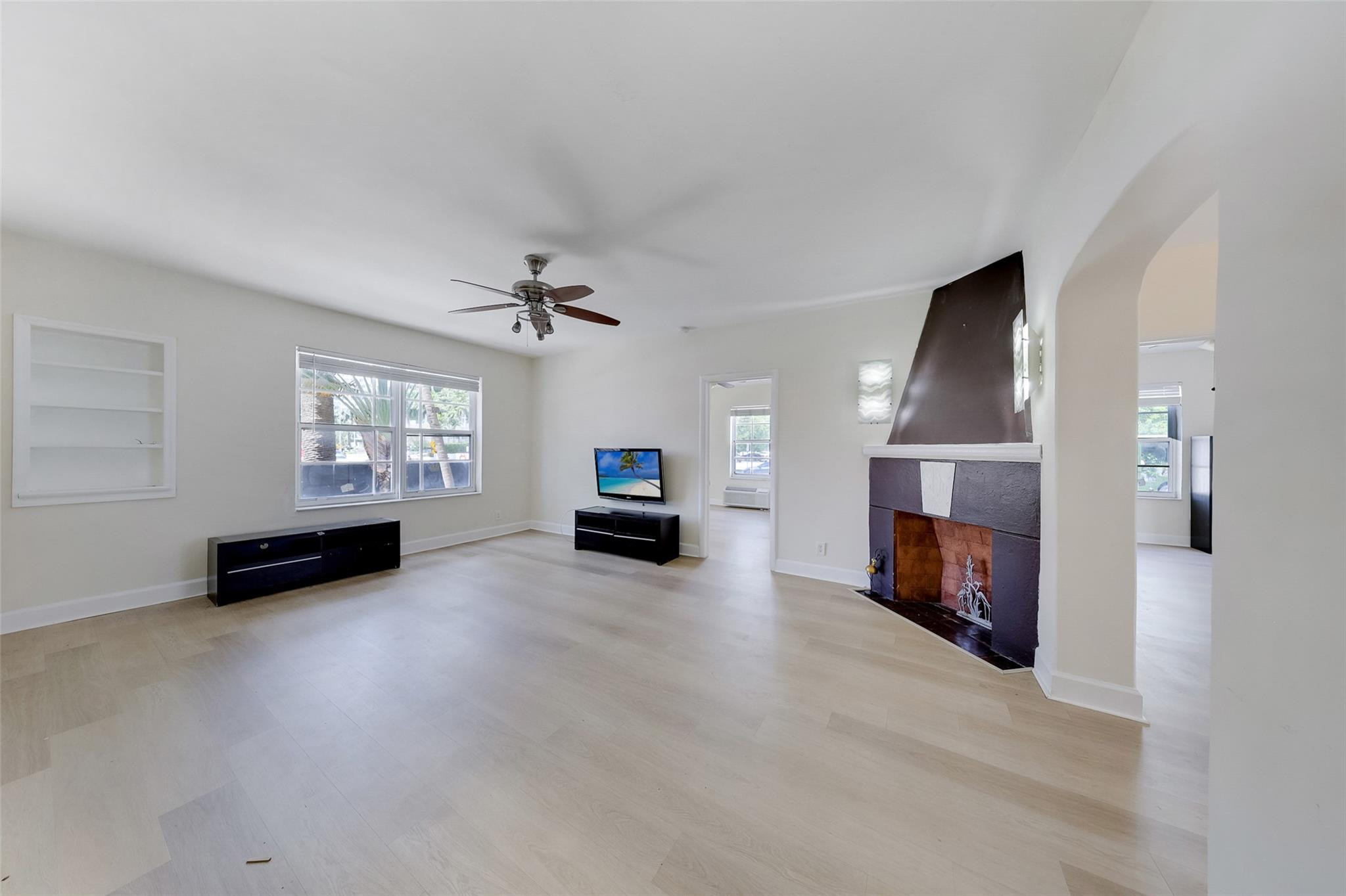 1241 13th Street, Unit 2 Miami Beach, FL 33139 - Photo 3 of 20 Photo 3