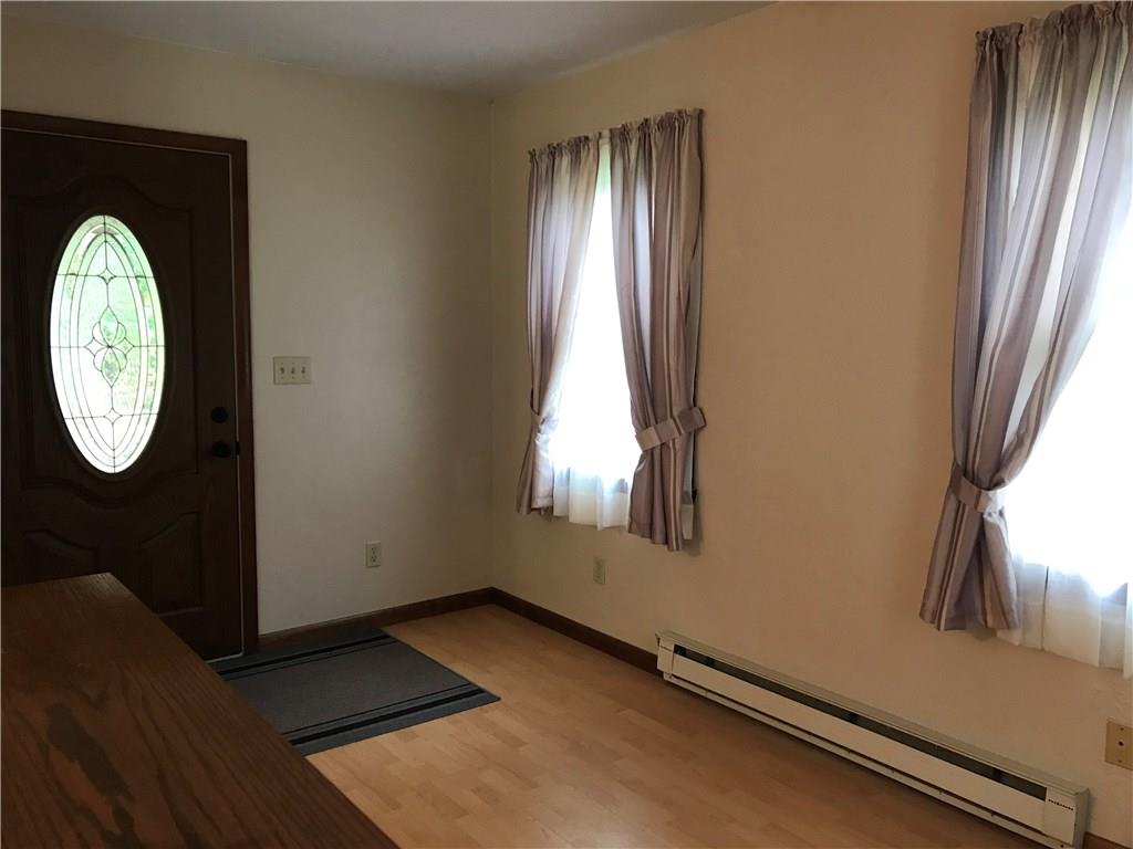 512 Old Fredonia Road Mercer, PA 16137 - Photo 3 of 21 Entry