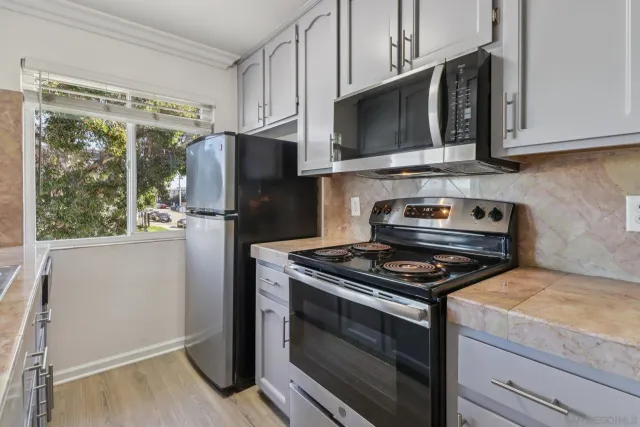 $479,000 | 1284 Holly Avenue, Imperial Beach, CA 91932