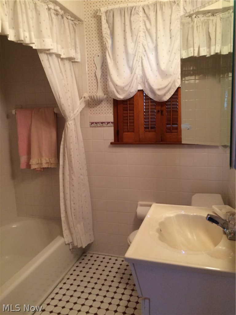 467 Rhoda Avenue Youngstown, OH 44509 - Photo 10 of 20