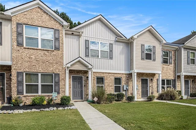 $213,500 | 6148 Oakley Road, Unit 23, Union City, GA 30291