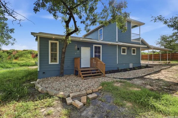 $309,000 | 2011 Mesquite Ridge, San Antonio, TX 78264