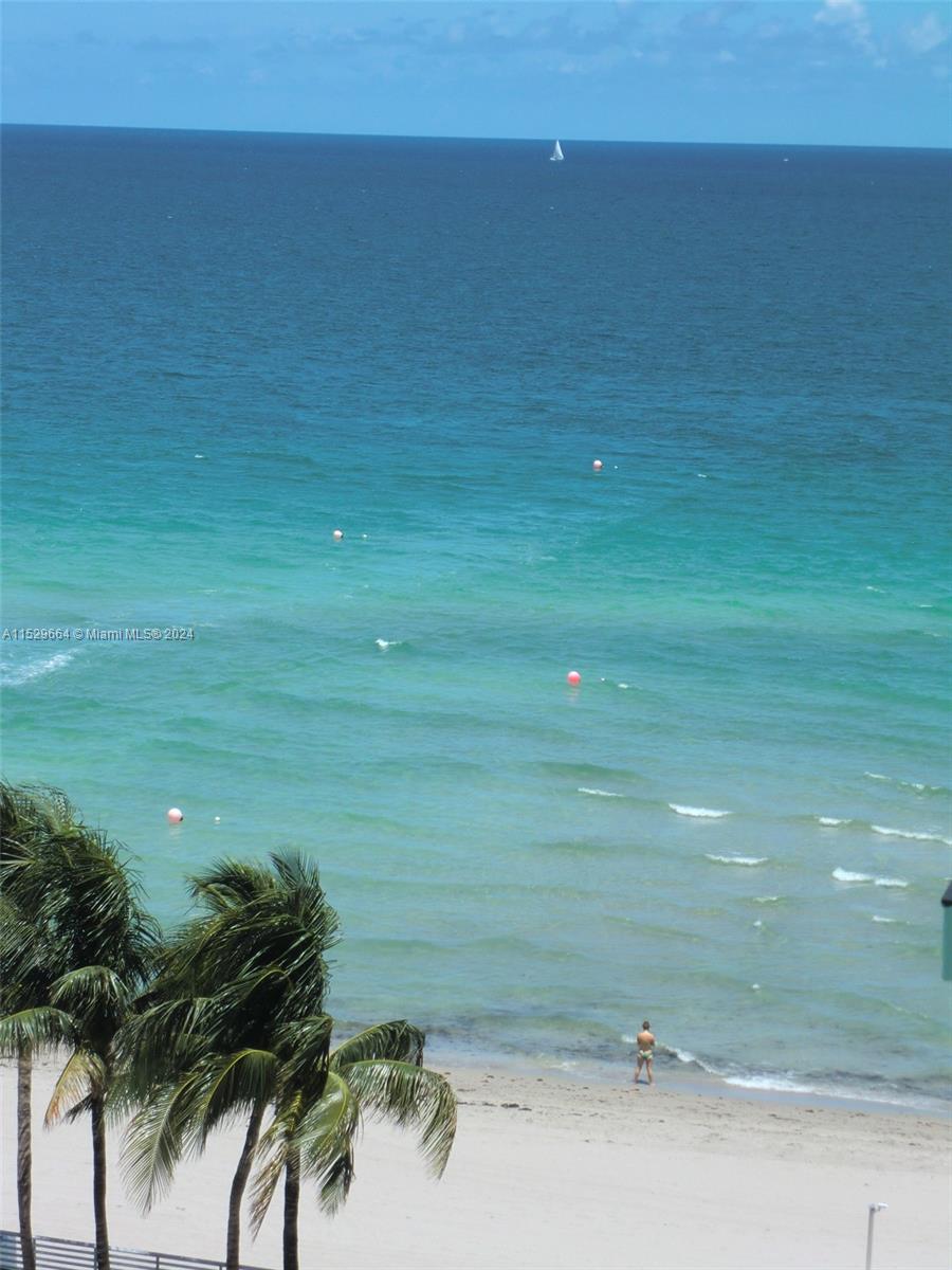 3725 South Ocean Dr Unit 809  