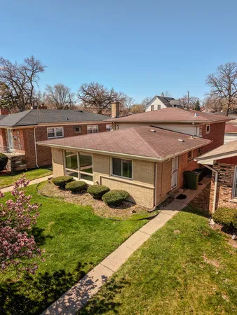 $189,900 | 14404 Ingleside Avenue, Dolton, IL 60419