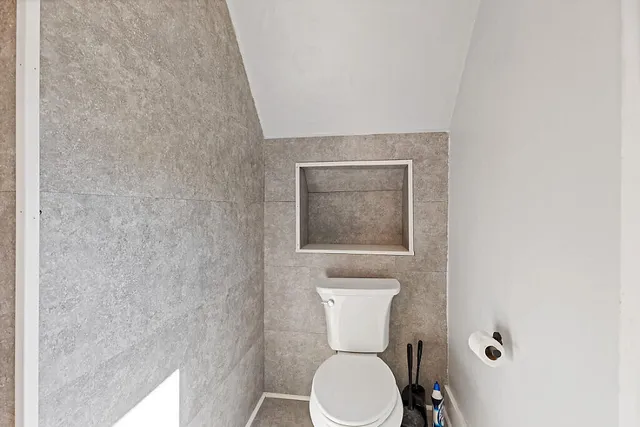 $264,900 | 2058 North Belfast Avenue, Augusta, ME 04330