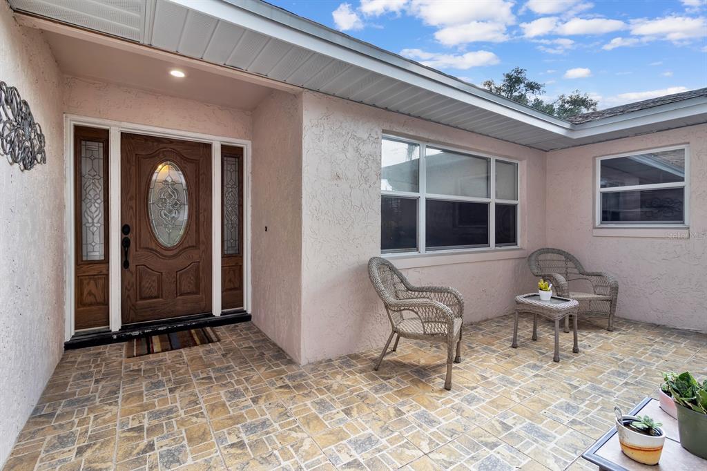 619 Little Wekiva Road Altamonte Springs, FL 32714 - Photo 3 of 35 Front Porch