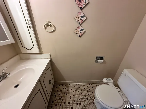 $2,800 | 630 Longfellow Drive, Branford, CT 06405