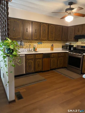 $2,800 | 630 Longfellow Drive, Branford, CT 06405