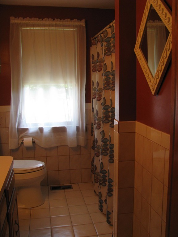 323 Hooppole Road Mashpee, MA 02649 - Photo 12 of 30 Gallery Image 12