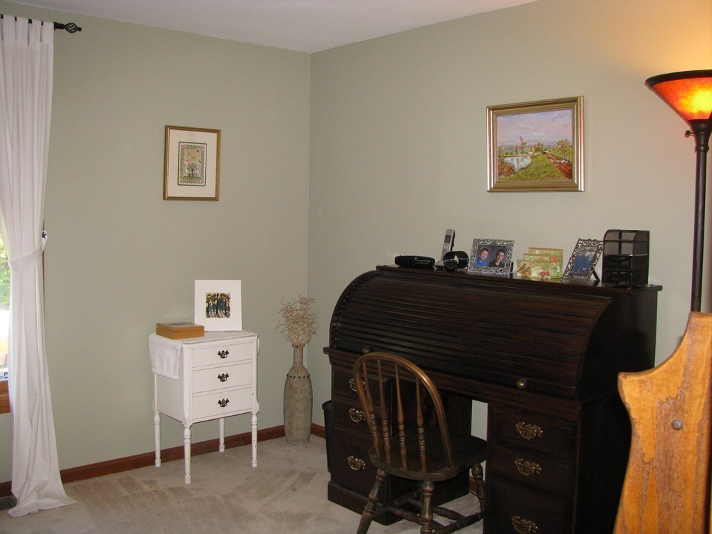 323 Hooppole Road Mashpee, MA 02649 - Photo 13 of 30 Gallery Image 13