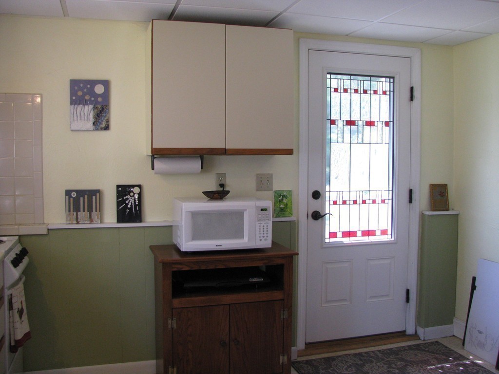 323 Hooppole Road Mashpee, MA 02649 - Photo 16 of 30 Gallery Image 16