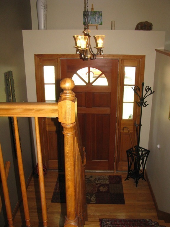 323 Hooppole Road Mashpee, MA 02649 - Photo 8 of 30 Gallery Image 8
