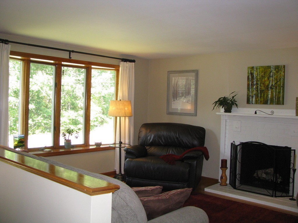 323 Hooppole Road Mashpee, MA 02649 - Photo 10 of 30 Gallery Image 10
