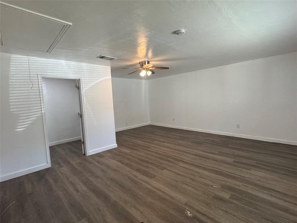 3549 Rio Grande Circle Dallas, TX 75233 - Photo 16 of 19 Gallery Image 16