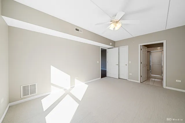 $364,900 | 104 North Plum Grove Road, Unit 400, Palatine, IL 60067