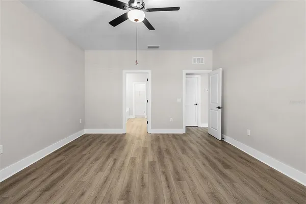 $618,900 | 13432 Lake Gallagher Drive, Dover, FL 33527