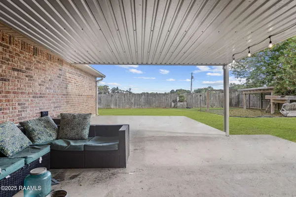 $2,000 | 116 Alexis Drive, Opelousas, LA 70570